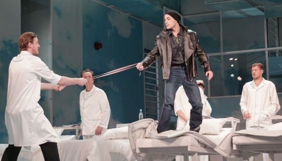 Спектакль «Полёт над гнездом кукушки»
