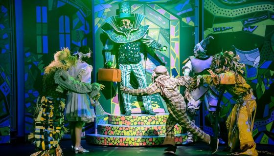 Музыкальный спектакль «Волшебник изумрудного города»