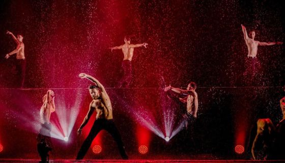 Шоу под дождём V. Признание в любви, Ишим