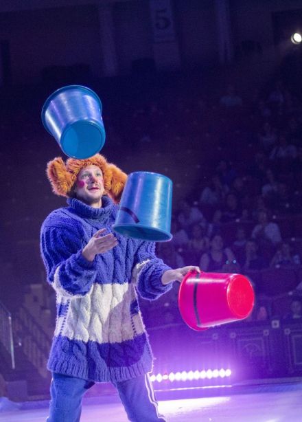 Цирк на льду «Айсберг»