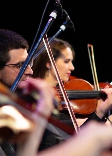 Neo Classic Orchestra, живой хор и 3000 свечей. P.S. Я люблю тебя