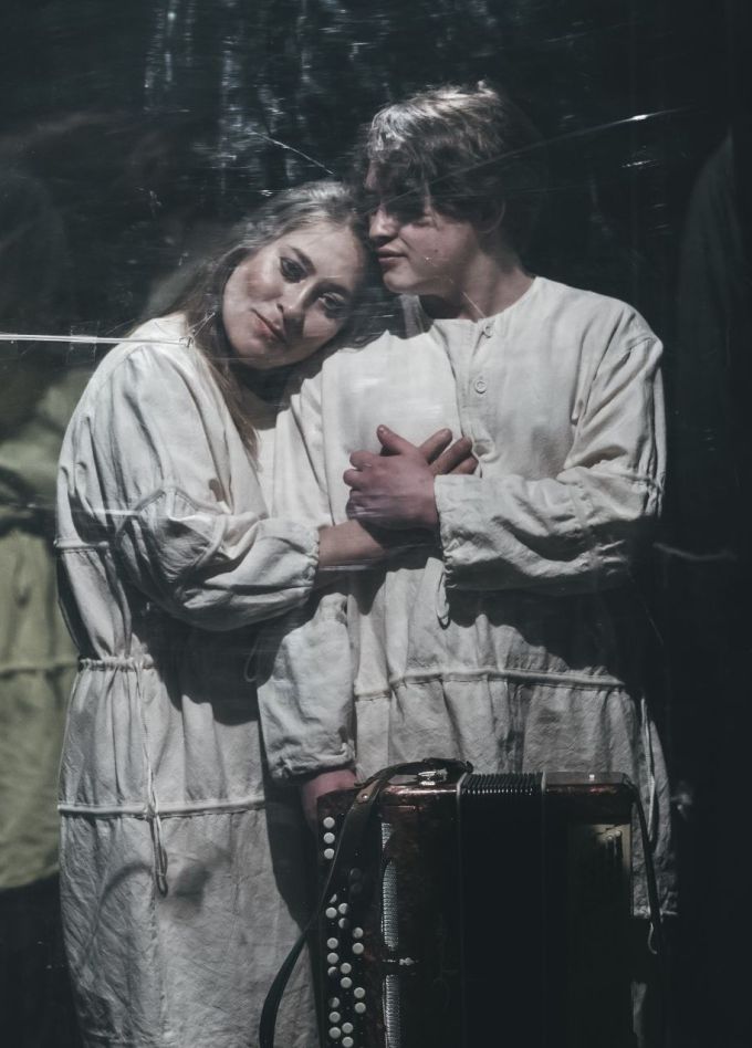 Спектакль «Светлые души»