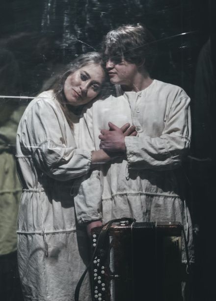 Спектакль «Светлые души»