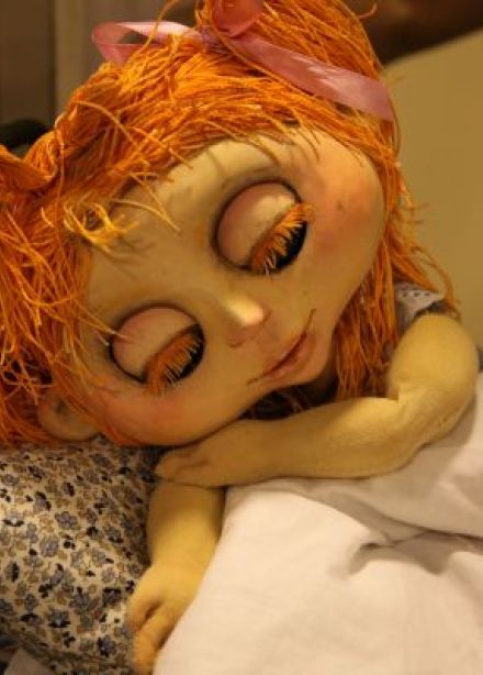 Как Маша поссорилась с подушкой