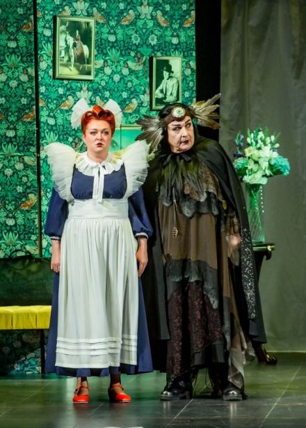 Спектакль «Магия любви, или Не стреляйте в экстрасенса»