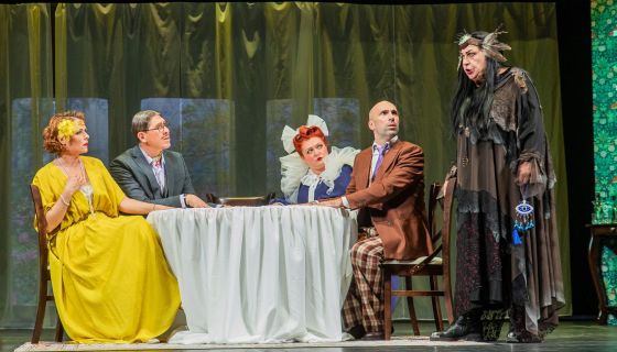 Спектакль «Магия любви, или Не стреляйте в экстрасенса»