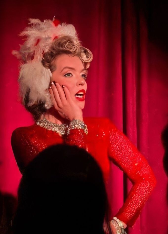 Спектакль «Стирая Норму»