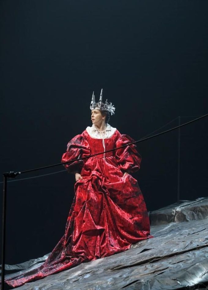 Спектакль «Королева»