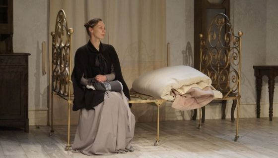 Спектакль «Кроткая»