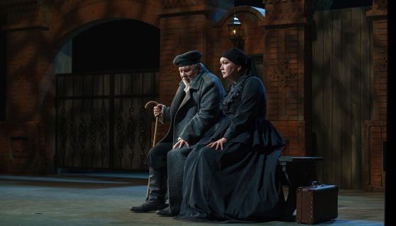 Спектакль «Правда — хорошо, а счастье лучше»