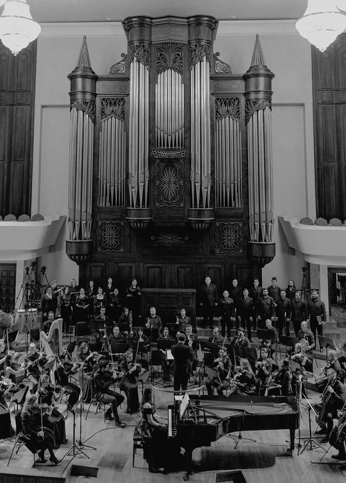 Солисты оркестра CAGMO. Симфония неоклассики при свечах