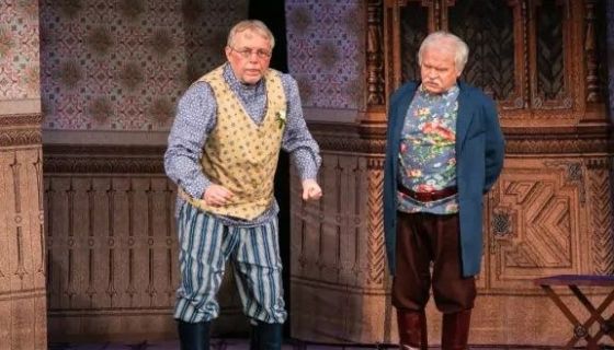 Спектакль «Не в свои сани не садись»